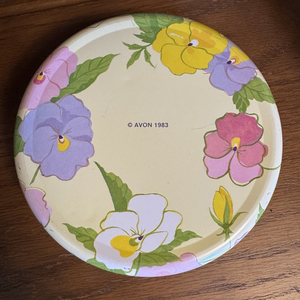 Vintage‎ Avon 1983 Pansy Patch Floral Flat Round Tin Empty - Picture 2 of 7